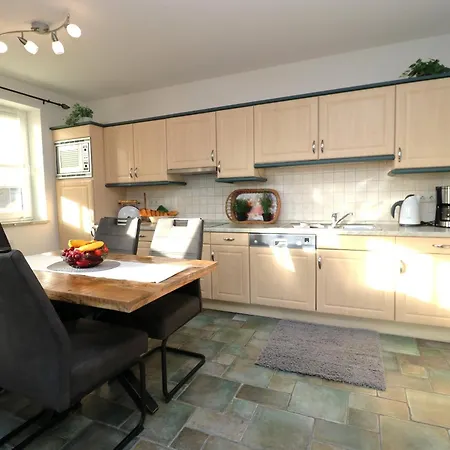 Birkenhof App 46 * Вустров